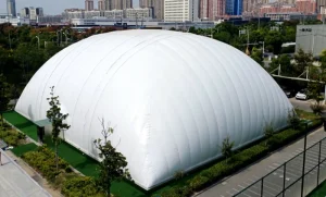 Domo de Aire Inflable Eficiente Energéticamente para Instalaciones Deportivas Multifuncionales de Gran Envergadura Sin Columnas Internas