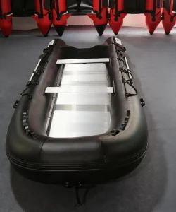 Kayak gonfiabile da fabbrica per 2 persone in PVC blu con logo personalizzato per laghi e fiumi e garanzia di 1 anno
