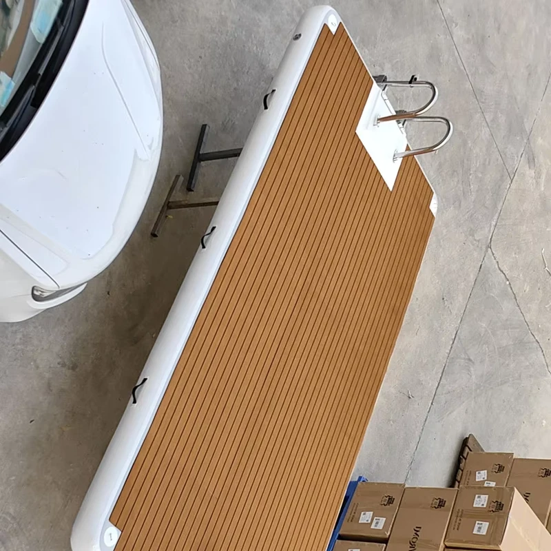 Giá đỡ thuyền nổi giảm giá cho giải trí nước Jetski từ nhà máy, bến nổi bơm hơi, bến nổi bơi