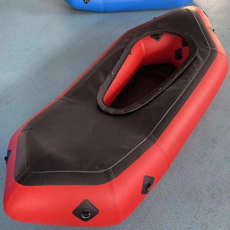 Fabrieksprijs PVC Opblaasbare Packraft Wildwater met Spatrok en Pomp