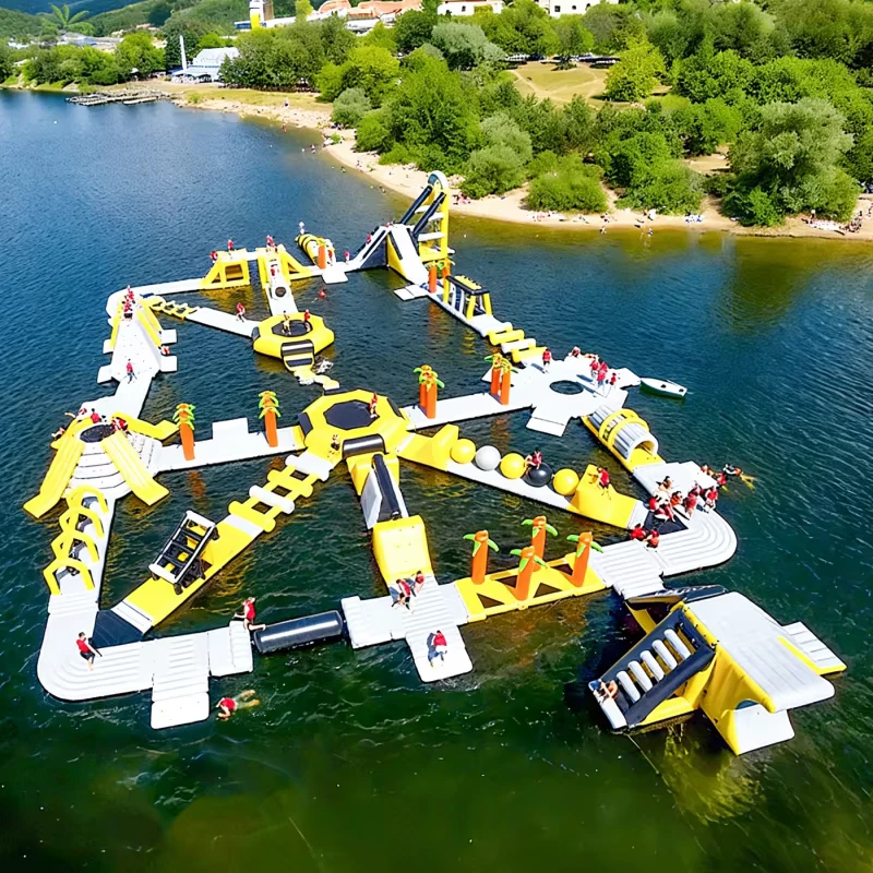 Family Beach Water Obstacle Course Game Commercial Inflatable Floating Challenge Equipment for Parent Child Sports Activities