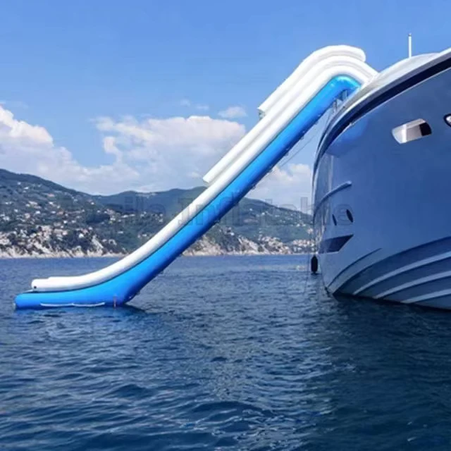 Aufblasbare Wasser-Yacht-Rutsche für Boot Aufblasbare Dock-Rutsche für Wasserspiele