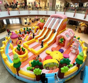Terrain de jeu gonflable Fantasy Forest, qualité commerciale, amusement pour enfants dans les centres commerciaux