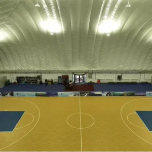 Tenda inflável de ar PVC para quatro estações com um quarto para estádio desportivo, domo de futebol