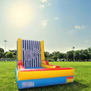 Giochi commerciali divertenti, bastone da salto gonfiabile, muro gonfiabile appiccicoso, tute appiccicose