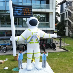 Giant Astronaut Inflatable Advertising Doll for Event Decorations Includes Blower and Balloon