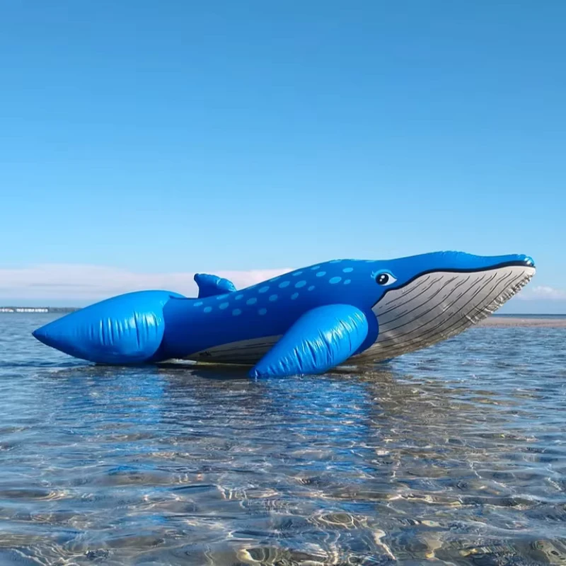 Pelampung Kolam Renang Inflatable Paus Biru Raksasa, Pelampung Hewan Kustom, Naik Terapung