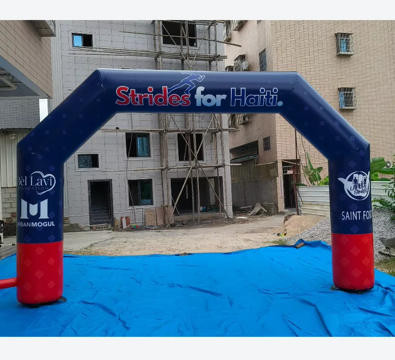 Arche gonflable géante avec impression de logo personnalisée pour événements de marathon, affichage publicitaire extérieur