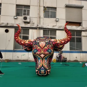 Giant Inflatable Cow Head Model Custom Bull Inflatable with Base for Event Decor Commercial Promotion