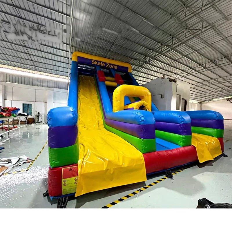 Castello Gonfiabile PVC Gigante all'Aperto e Grande Scivolo per Feste