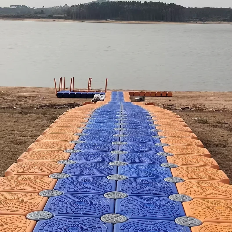 HDPE 폰툰 큐브 부유 도크, 350kg/m 부력으로 보트 부유를 위한 간편한 조립 인플레이터블 디자인