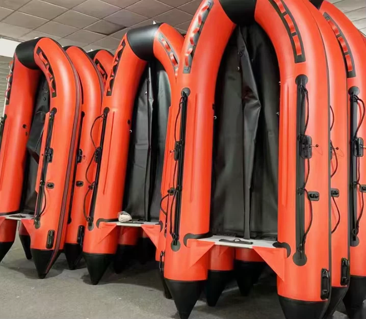 Robuste 3-lagige PVC aufblasbare Kanus und Kajaks für Seen, Flüsse, Drift und Bootfahren