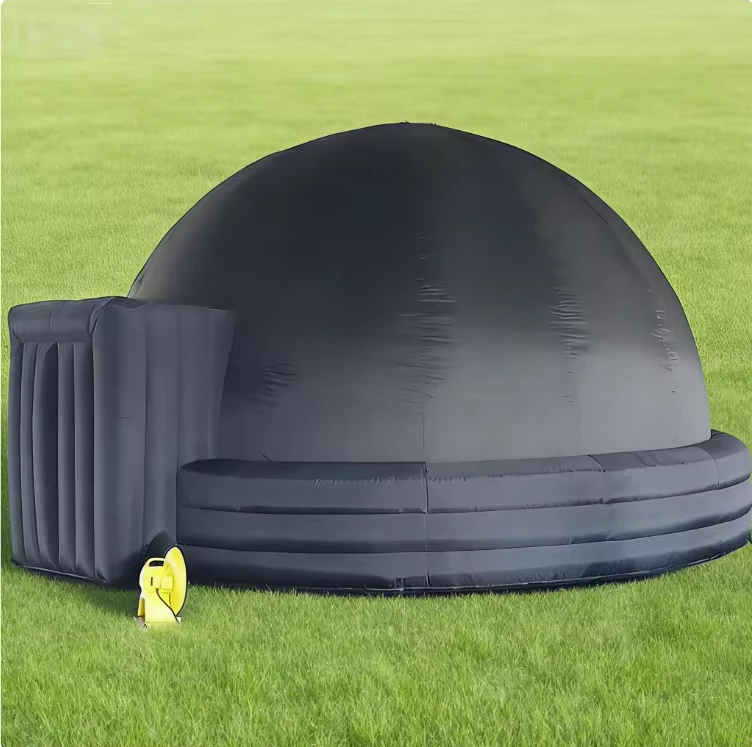 Hoogwaardige 8x5m Waterdichte Opblaasbare Projectietent Dome met Ingebouwde Ventilator voor Film Planetarium Gebruik - Aangepast Logo Geprint