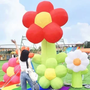 Feestelijke Evenementdecoratie Cartoon Kersenbloesem Groot Opblaasbaar Model Aangepaste Winkelcentrum Buitenreclame Lucht
