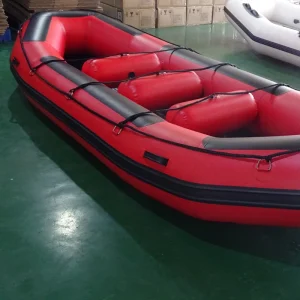 Heißer Verkauf aufblasbares Rafting-Boot, Angel-Wasser-Spielzeuge, White Water Raft, I-Beam-Boden, 360 cm