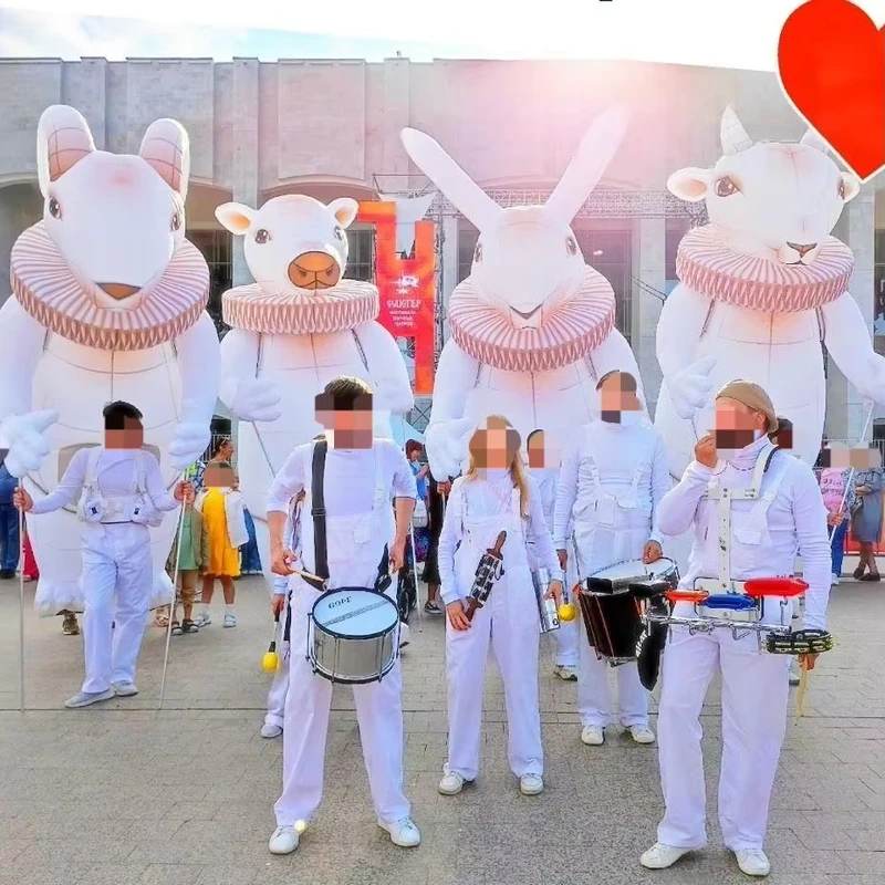 Huge Inflatable Walking Goat Inflatable White Giant Puppet with Internal Lights Inflatable Puppet for Street Theater Festival