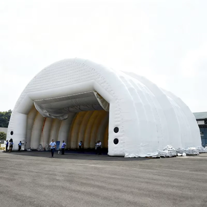 Bangunan Dome Penyimpanan Pesawat Inflatable Struktur Didukung Udara Hangar Tenda Terpal PVC Tahan Air