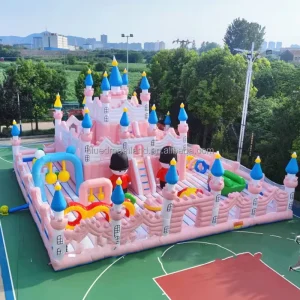 Inflatable Bouncer Trampoline Park Large Inflatable Jumping Castle Outdoor Factory Customization for Children and Adults