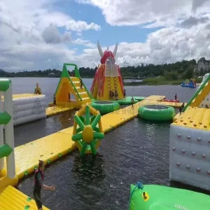 Parque Acuático Inflable Comercial Flotante para Equipos de Playa de Obstáculos, Material PVC Certificado CE, Color Personalizado