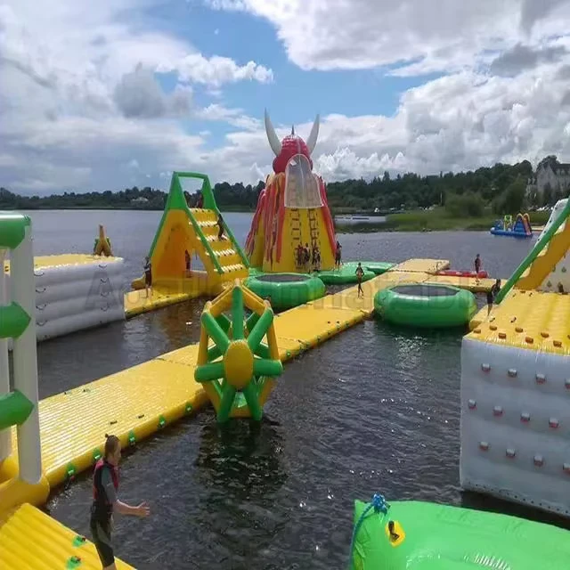 Opblaasbaar Commercieel Drijvend Waterpark voor Park Obstakel Stranduitrusting CE Gecertificeerd PVC Materiaal Aangepaste Kleur