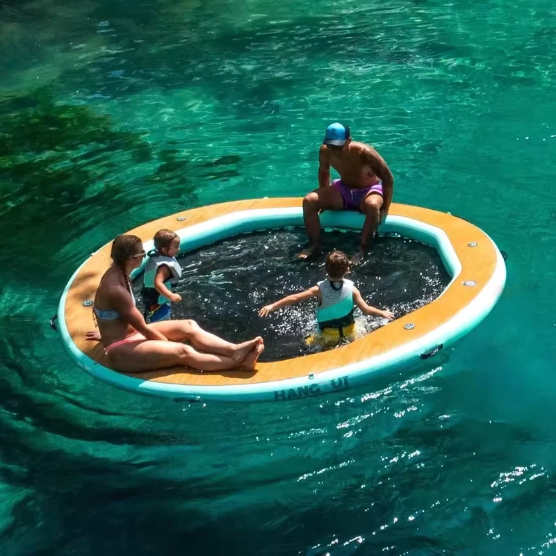 เตียงลอยน้ำพองรูปกลมพร้อมที่วางแก้วสำหรับเด็ก