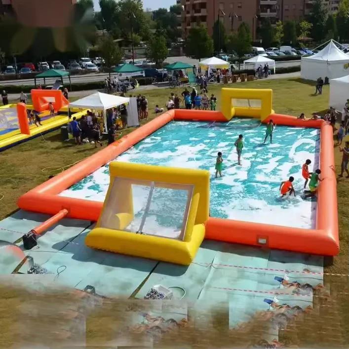 Opblaasbaar Voetbalveld voor Feesten en Evenementen Grote Opblaasbare Sportarena voor Spellen en Activiteiten