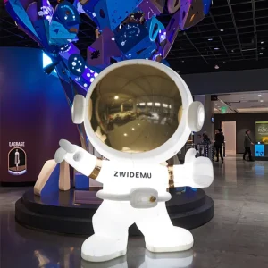 Mascote Inflável Astronauta Superpoderoso