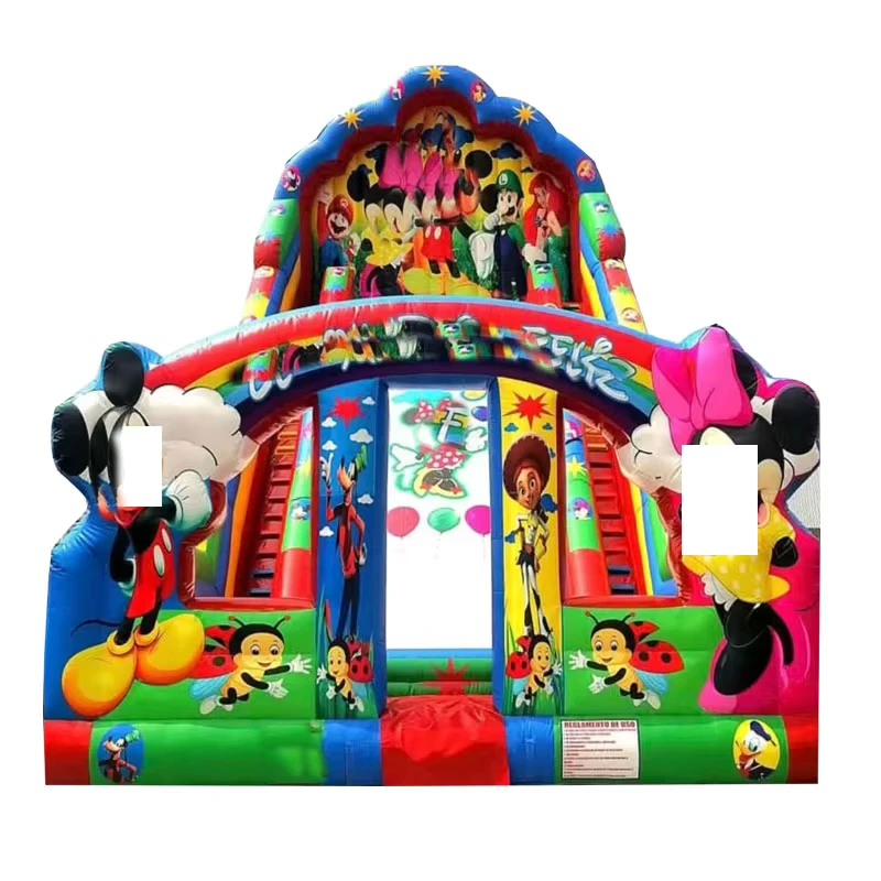 Castillo inflable con diseño de Mickey Mouse, con tobogán y área de salto