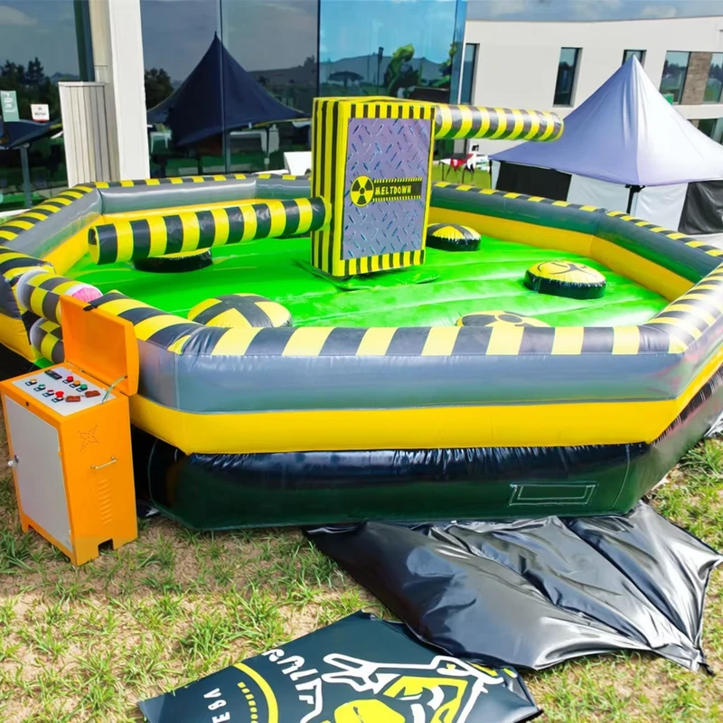 Percorso ad ostacoli gonfiabile con giostra per bambini e attrezzatura da gioco PVC, sfida divertente per la famiglia nel parco