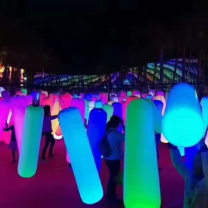 Sacchetto di sabbia gonfiabile, stampato in PVC impermeabile, colonna colorata chiusa a forma di uovo per esposizione