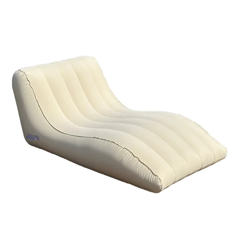 Aufblasbares Sofa Luftmatratze mit integriertem Pumpensystem für Reisen und Camping, 100 kg Tragfähigkeit