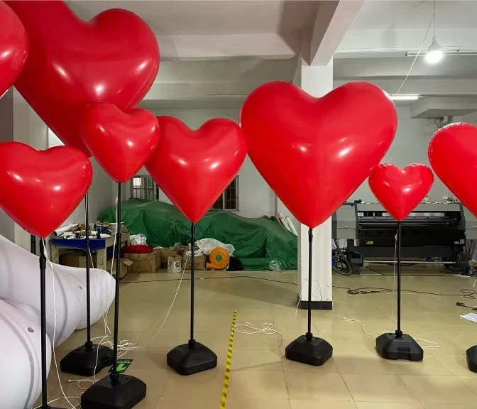 Balon Bentuk Jantung LED Inflatable PVC dengan Warna dan Ukuran yang Dapat Disesuaikan