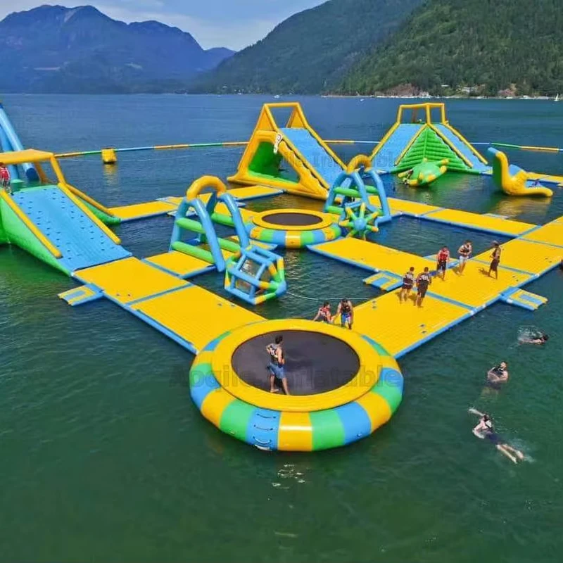Inflatable Summer Popular Outdoor Inflatable Water Park Floating Inflatable Water Park