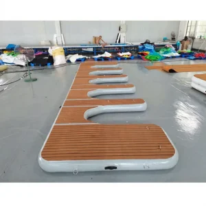 Aufblasbares Vinyl-Motorboot Station Jet-Ski Dock Plattform E-Form 500kg Kapazität >10 L Passagiere