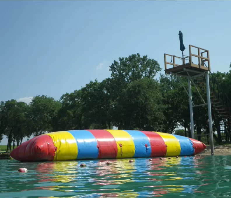 Torre de Salto Inflável, Catapulta Aquática, Saco de Salto para Instalações de Diversão Aquática