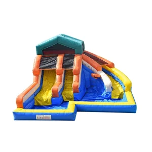 Parco acquatico gonfiabile con 3 scivoli e grande piscina splash, combinazione di castello gonfiabile in PVC durevole per feste estive per bambini