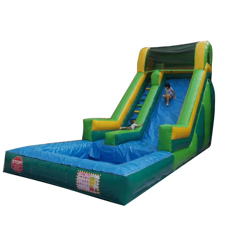 Toboggan aquatique gonflable avec piscine