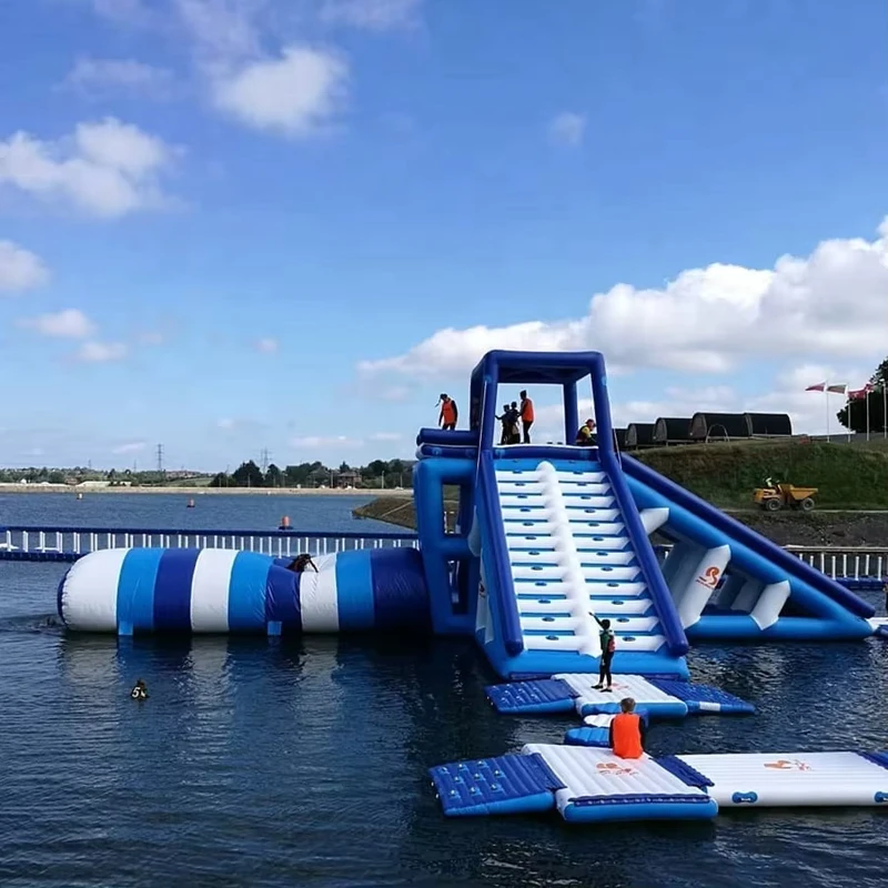 Torre de Água Inflável com Blob para Parque Aquático