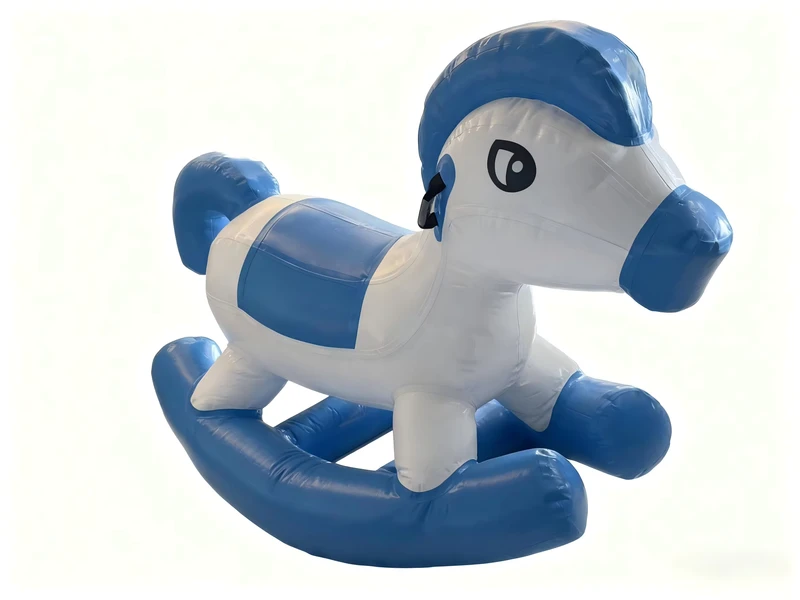 Cavallo a dondolo moderno gonfiabile stampato in UV, impermeabile, multicolore, attrezzatura per parco giochi all'aperto per bambini, alimentato a corrente continua