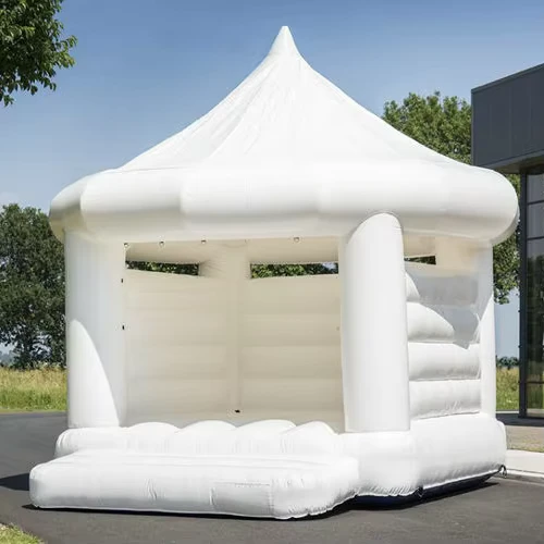 Aufblasbares Weißes Hüpfhaus Professionelles Springbungee für Hochzeitsfeiern mit Tragetasche und Reparaturset
