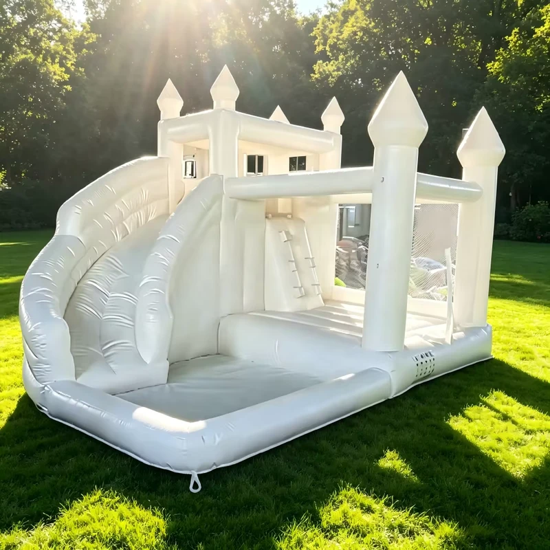 Castelo Inflável Joy White para Crianças - Casa de Saltos de Grau Comercial com Escorrega de Água em PVC - Capacidade Personalizada