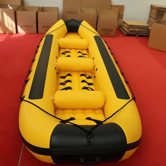 Caiaques com Novo Design para Competições de Desportos Aquáticos e Atividades Aquáticas