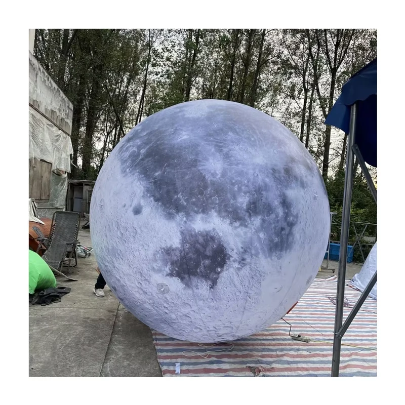 Decorazione gonfiabile a forma di luna e pianeta con LED