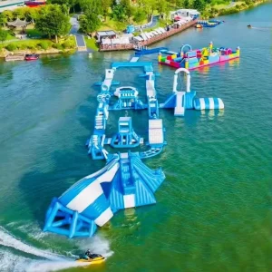 湖の浮遊インフレータブルアクアパーク 水上遊園地 インフレータブル浮遊水障害物コース アミューズメントパーク インフレータブル