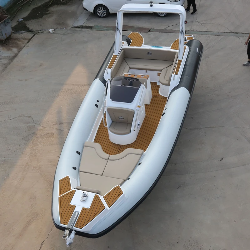 Iate de Luxo de Alta Velocidade CE 700 Tubo Orca Casco em Fibra de Vidro Inflável Rib Barco Preto com Grande Convés