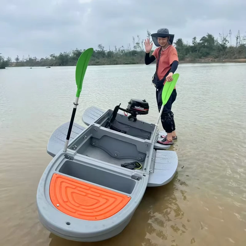 Mini Yacht PE Portable Mewah Splicing Modular Perahu Ponton Plastik Memancing Kecil Lipat Inflatable Perahu Umpan Memancing