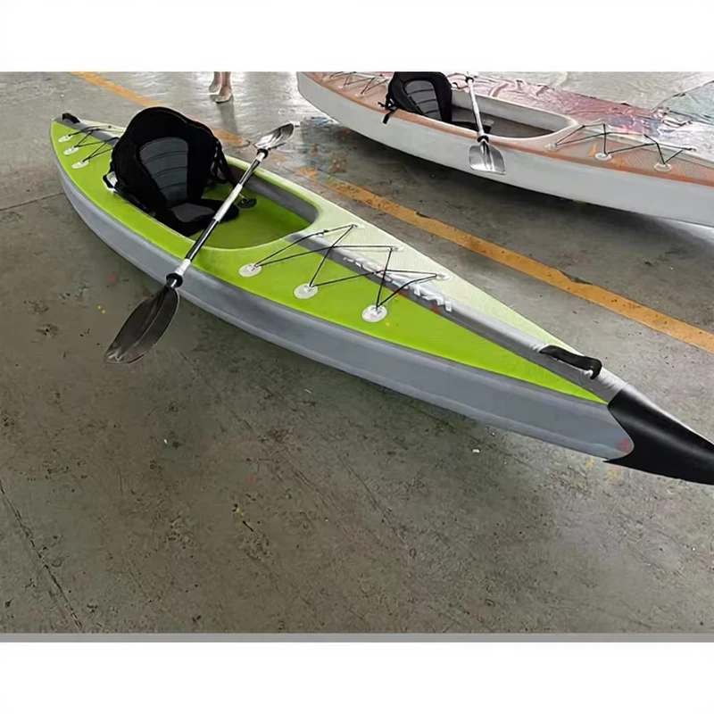 Nuovo Kayak Gonfiabile per Sport Acquatici Kayak a V Gonfiabile Raft Kayak