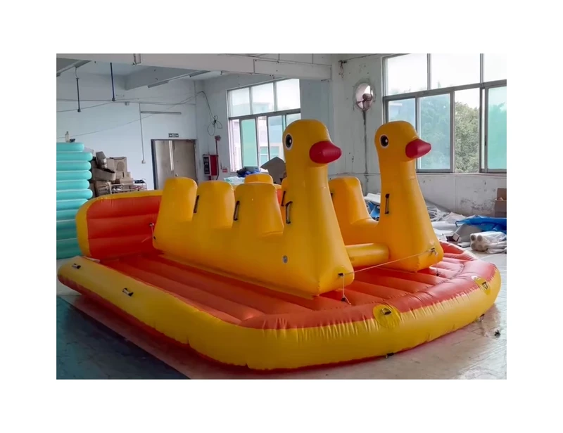 Neues Design aufblasbare Wasserrutsche, ziehbares Schlauchboot, ziehbares Wasser-Ente-Boot zu verkaufen