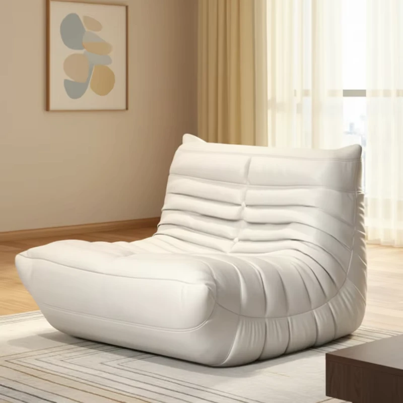 โซฟาผ้าชั้นสูง Nordic Chesterfield แบบหนึ่งที่นั่ง ขาไม้สนปรับได้ สไตล์หรูหราน้อยสำหรับห้องนั่งเล่นหรือสำนักงานขนาดเล็ก