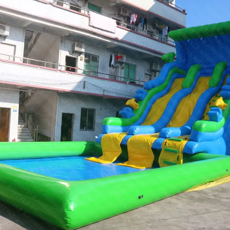 Große aufblasbare Wasserrutsche für Kinder und Erwachsene mit Pool für den Außenbereich